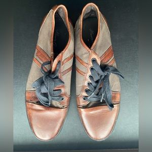 Kenneth Cole leather sneakers